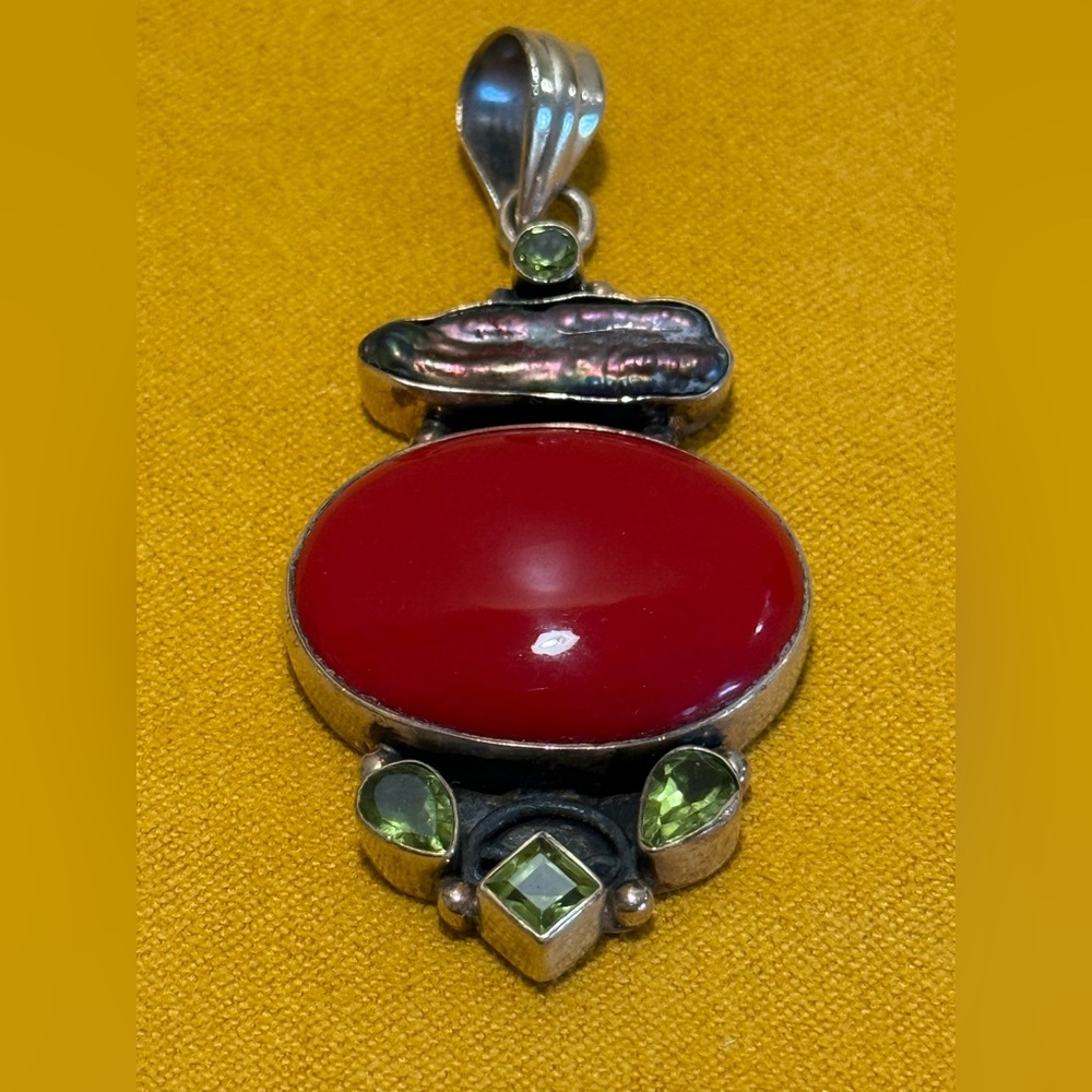 Large 925 Sterling Red and Peridot Mother of Pearl Pendant